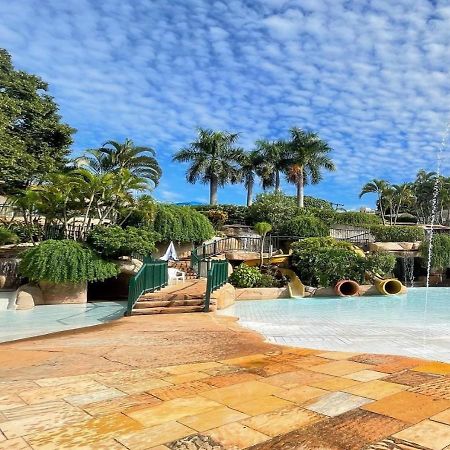 Villas Diroma Com Um Dia No Acqua Park, Splash E Slide 卡达斯诺瓦斯 外观 照片