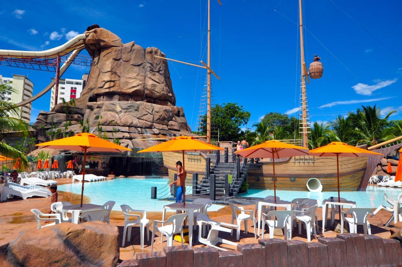 Villas Diroma Com Um Dia No Acqua Park, Splash E Slide 卡达斯诺瓦斯 外观 照片