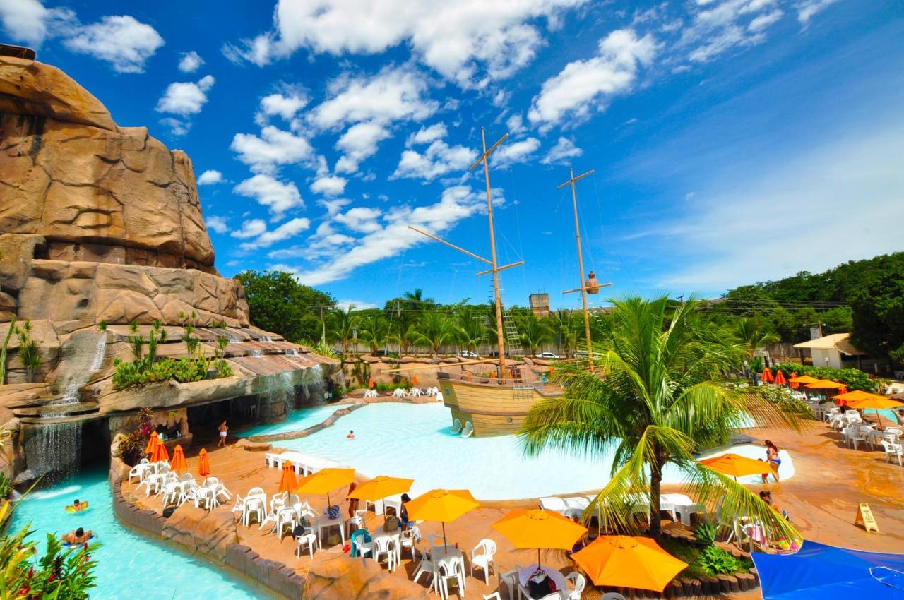 Villas Diroma Com Um Dia No Acqua Park, Splash E Slide 卡达斯诺瓦斯 外观 照片